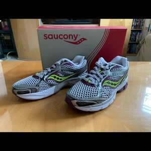 New Saucony Progrid Guide 5 Size 8.5 Running Shoes